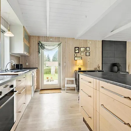 In With Kitchen * Skibby