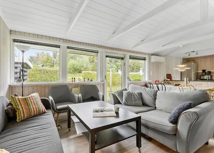 3 Bedroom Amazing In Skibby